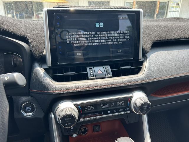 TOYOTA豐田 RAV4  第5張相片