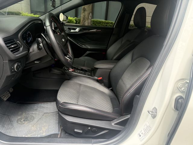 FORD福特 FOCUS  第2張相片