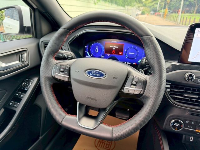 FORD福特 FOCUS ST  第5張相片