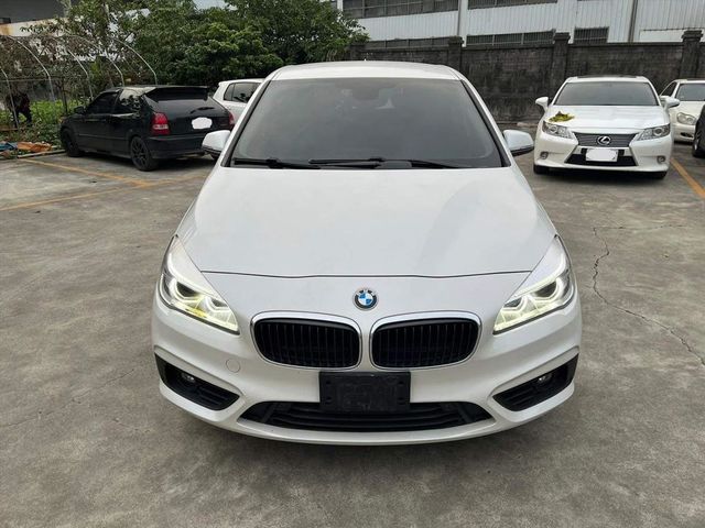 網路熱門店家 歡迎來店賞車!!  第11張相片