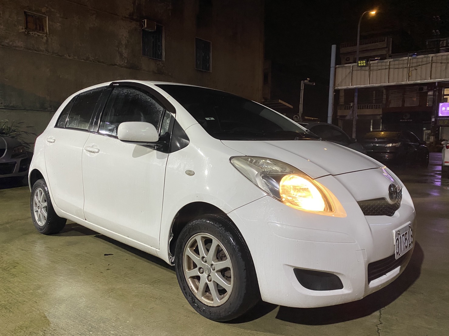 2022 8月實車在店 2012 YARIS   第1張相片