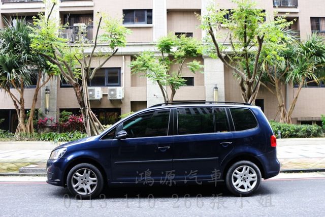 7人座/出遊好幫手/倒車顯影/漂亮好車  第2張相片