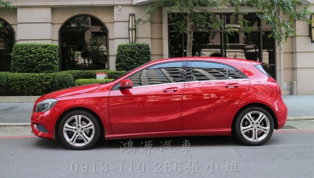 A180/總代理/衛星導航/倒車顯影/電動座椅  第2張相片