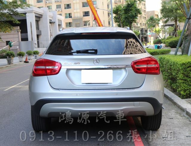 GLA180/I-KEY/倒車顯影/電動座椅/電尾門  第3張相片