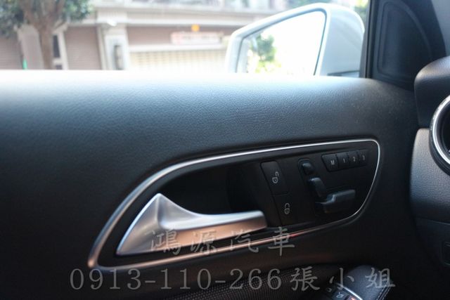 GLA180/I-KEY/倒車顯影/電動座椅/電尾門  第7張相片
