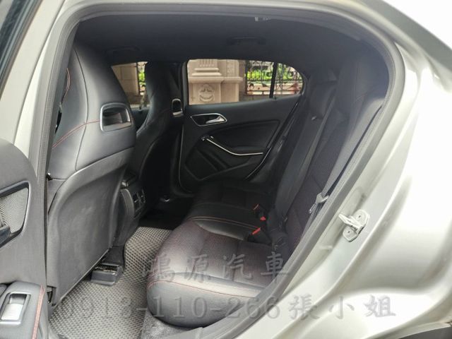 GLA180/總代理/AMG/I-KEY/倒車顯影/電動座椅/電尾門  第6張相片