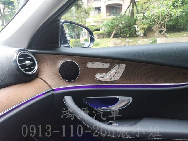 E250/總代理/車道偏移/天窗/盲點/摸門衛星導航/倒車顯影/電動座椅/電尾門  第8張相片