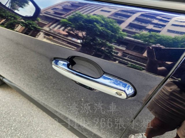 RAV4/ACC/盲點/摸們/衛星導航/倒車顯影/電動座椅/電尾門  第8張相片