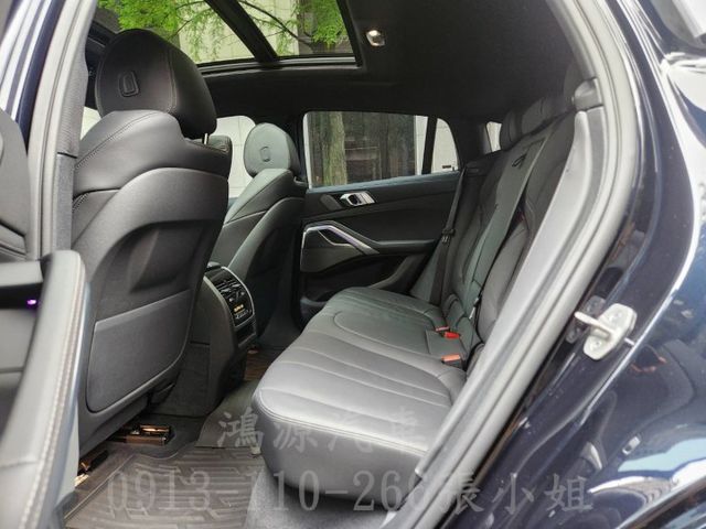 X6 40i /ACC/總代理/盲點/無線充電/全景天窗/氣氛燈/衛星導航/倒車顯影/腳踢尾門  第6張相片