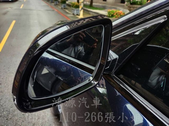 X6 40i /ACC/總代理/盲點/無線充電/全景天窗/氣氛燈/衛星導航/倒車顯影/腳踢尾門  第14張相片