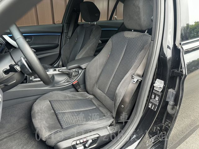 320i/總代理/M版/盲點/車道偏移/衛星導航/倒車顯影/電動座椅/電尾門  第4張相片