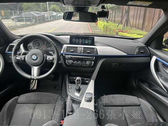 320i/總代理/M版/盲點/車道偏移/衛星導航/倒車顯影/電動座椅/電尾門  第5張相片