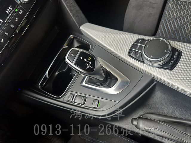 320i/總代理/M版/盲點/車道偏移/衛星導航/倒車顯影/電動座椅/電尾門  第9張相片