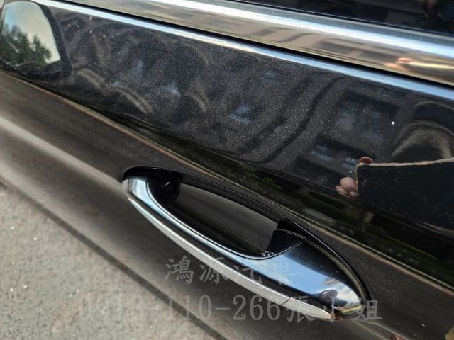 520i /總代理/LUXURY/盲點/氣氛燈/衛星導航/倒車顯影/電動座椅/電尾門  第9張相片