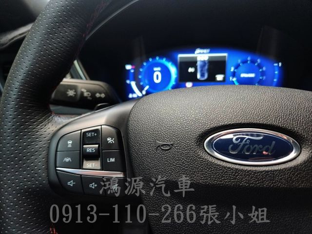 KUGA/ ACC/ST-LINE/盲點/360度環景/電動座椅/衛星導航/腳踢尾門  第10張相片