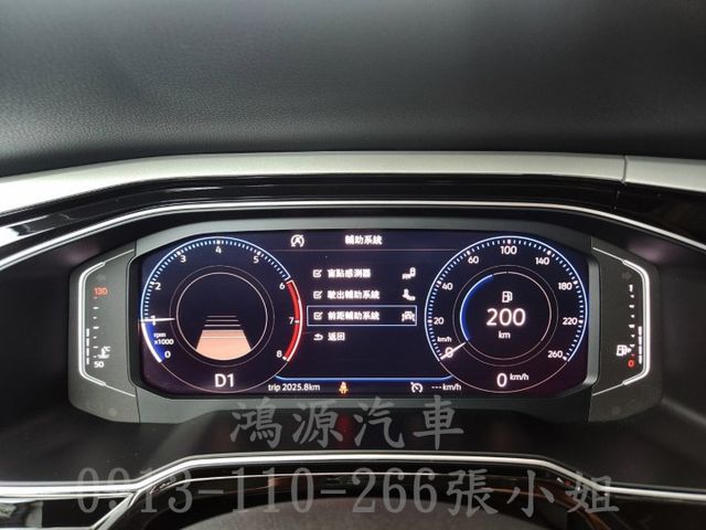 POLO/R-LINE/盲點/摸門/車道偏移/衛星導航/倒車顯影/漂亮好車  第9張相片