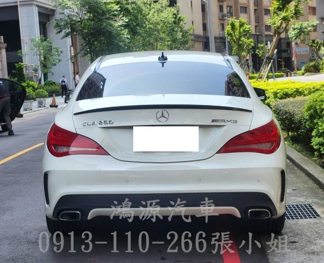 CLA250/低里程/跟車/AMG/盲點/倒車顯影/電動座椅/  第3張相片