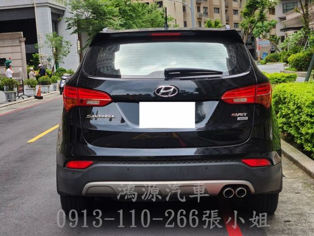 SANTA FE/摸門/低里程/全景天窗/衛星導航/倒車顯影/電動座椅  第3張相片