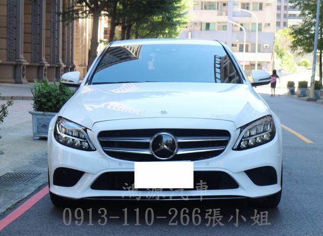 C180/ACC/盲點/摸門/衛星導航/倒車顯影/電動座椅  第1張相片