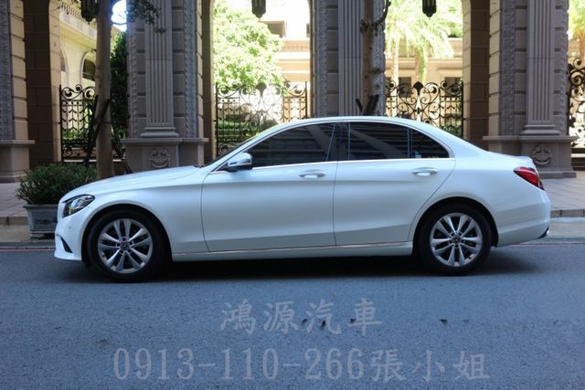 C180/ACC/盲點/摸門/衛星導航/倒車顯影/電動座椅  第2張相片
