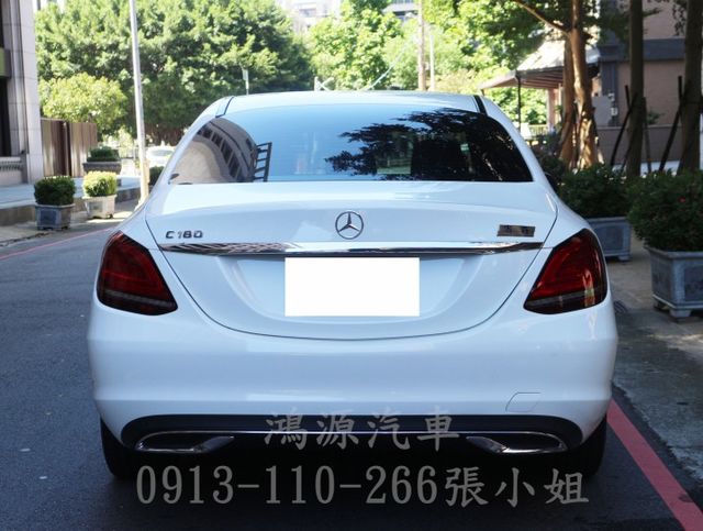 C180/ACC/盲點/摸門/衛星導航/倒車顯影/電動座椅  第3張相片