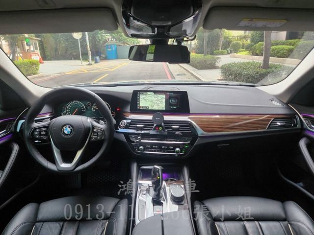 530i /總代理/ACC/無線充電/衛星導航/倒車顯影/電動座椅/電尾門  第5張相片