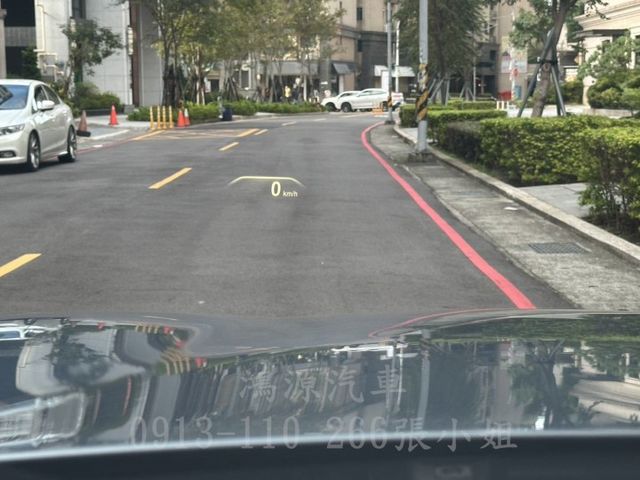 530i /總代理/ACC/無線充電/衛星導航/倒車顯影/電動座椅/電尾門  第12張相片