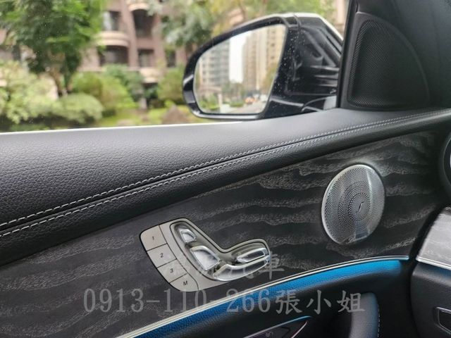 E300/ACC/天窗/盲點/抬顯/氣氛燈/衛星導航/倒車顯影/電動座椅/電尾門  第13張相片