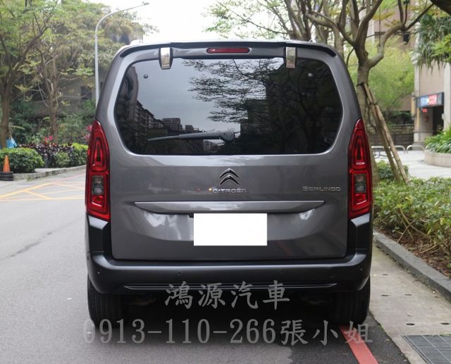 BERL INGO/盲點/摸門/全景天窗/衛星導航/倒車顯影/  第3張相片