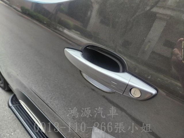 BERL INGO/盲點/摸門/全景天窗/衛星導航/倒車顯影/  第8張相片