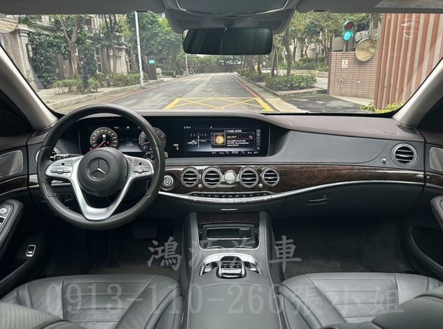 S560L /總代理/23P/盲點/全景天窗/衛星導航/倒車顯影/電動座椅/電尾門  第5張相片