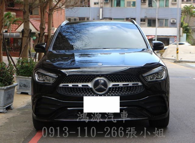 GLA180/總代理/AMG/盲點/摸門/衛星導航/倒車顯影/電動座椅/電尾門  第1張相片