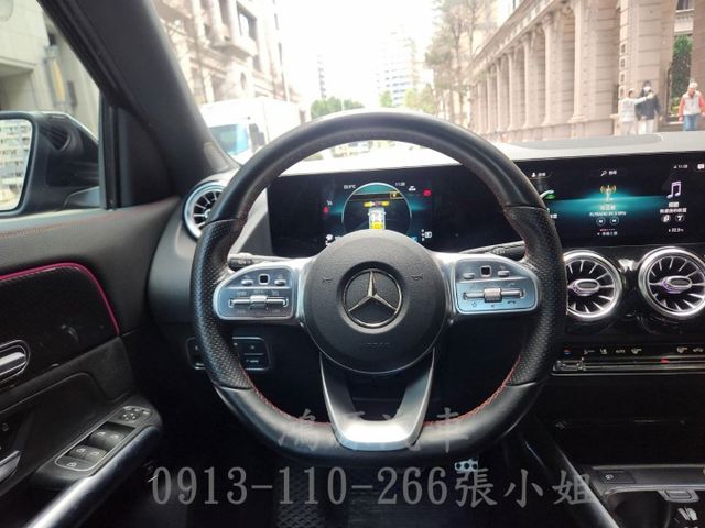 GLA180/總代理/AMG/盲點/摸門/衛星導航/倒車顯影/電動座椅/電尾門  第8張相片