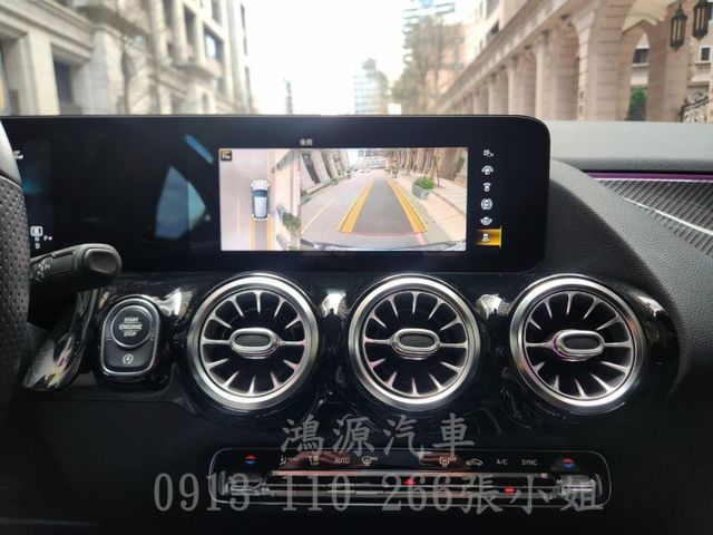 GLA180/總代理/AMG/盲點/摸門/衛星導航/倒車顯影/電動座椅/電尾門  第12張相片