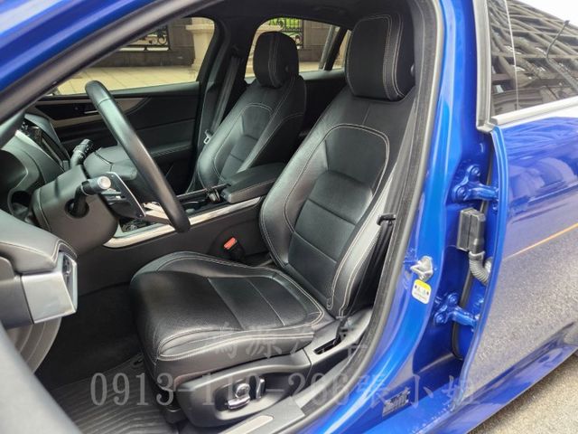 JAGUAR/ACC/低里程/盲點/摸門/衛星導航/倒車顯影/電動座椅/  第4張相片