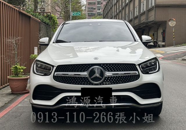 GLC300 COUPE/盲點/摸門/ACC/衛星導航/倒車顯影/電動座椅/電尾門  第1張相片