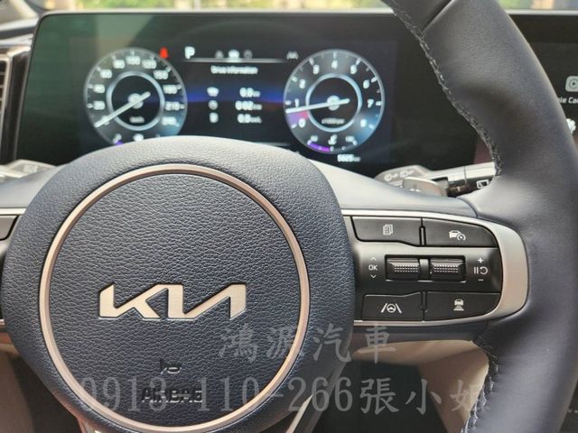 E300/23P/天窗/盲點/摸門/氣氛燈/衛星導航/倒車顯影/電動座椅/電尾門  第7張相片