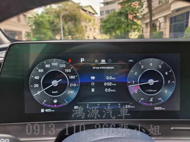 E300/23P/天窗/盲點/摸門/氣氛燈/衛星導航/倒車顯影/電動座椅/電尾門  第9張相片