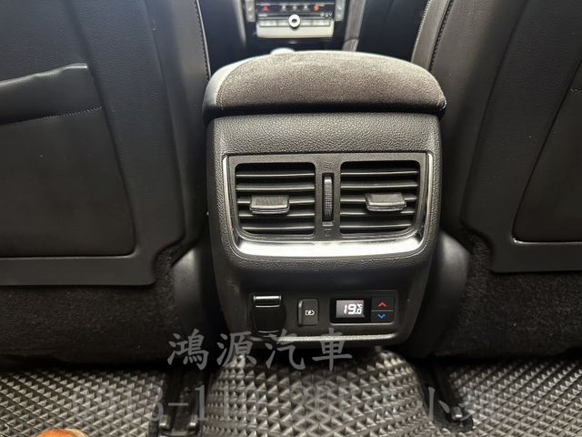 QX50/全景天窗/盲點/抬顯/倒車顯影/電動座椅/電尾門  第12張相片