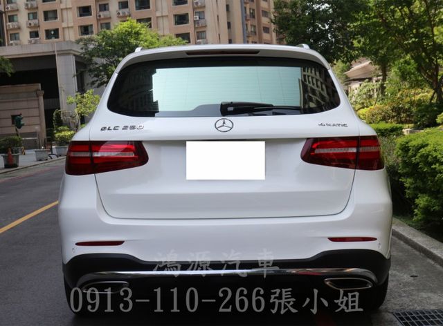 GLC250/總代理/摸門/全景天窗/衛星導航/360度倒車顯影/電動座椅/電尾門  第3張相片