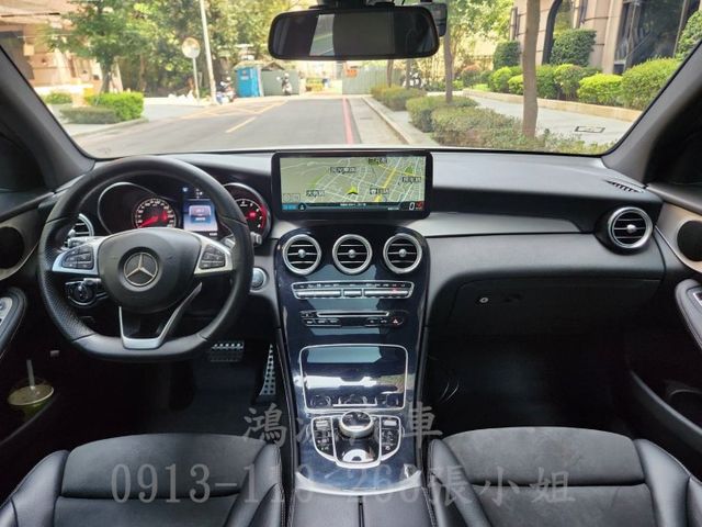GLC250/總代理/摸門/全景天窗/衛星導航/360度倒車顯影/電動座椅/電尾門  第5張相片