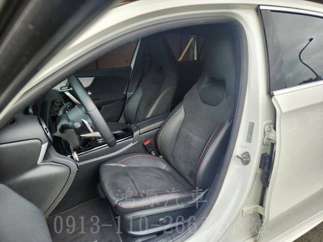 A180/總代理/盲點/摸門/衛星導航/360度倒車顯影/電動座椅  第4張相片