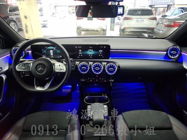 A180/總代理/盲點/摸門/衛星導航/360度倒車顯影/電動座椅  第5張相片