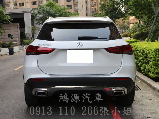 GLA180/總代理/盲點/摸門/衛星導航/倒車顯影/電尾門˙  第3張相片