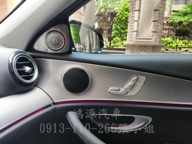 E200/總代理/車道偏移/氣氛燈/盲點/摸門/衛星導航/倒車顯影/電動座椅/電尾門  第10張相片