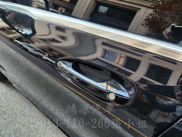 CLA250/I-KEY/全景天窗/HK/摸門/電熱椅/倒車顯影/電動座椅  第13張相片