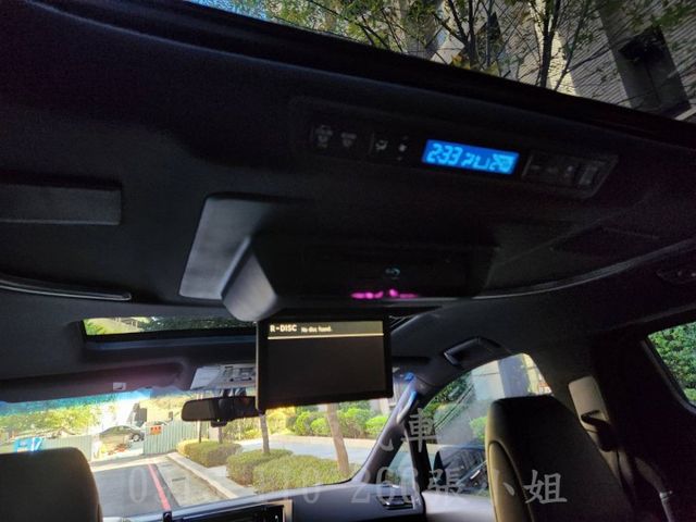 ALPHARD/雙天窗/盲點/衛星導航/倒車顯影/電動座椅/電尾門  第8張相片