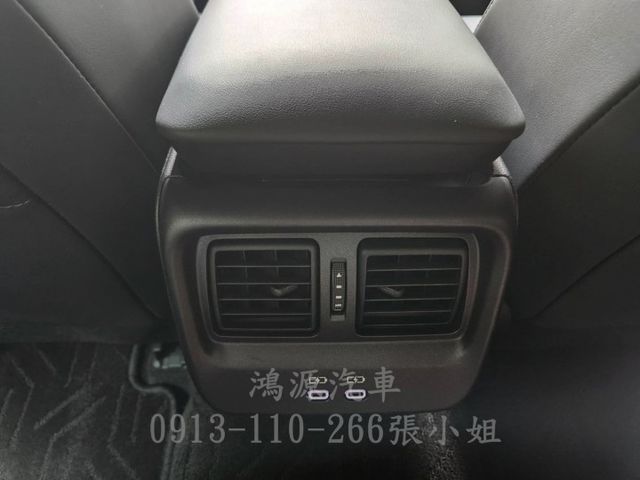 CROWN /ACC/盲點/摸門/抬顯/加熱椅/衛星導航/倒車顯影/電動座椅  第14張相片