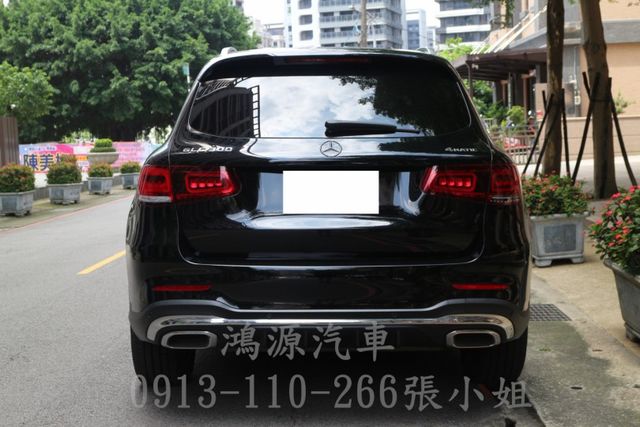GLC300/ACC/盲點/摸門/衛星導航/倒車顯影/電動座椅/電尾門  第3張相片