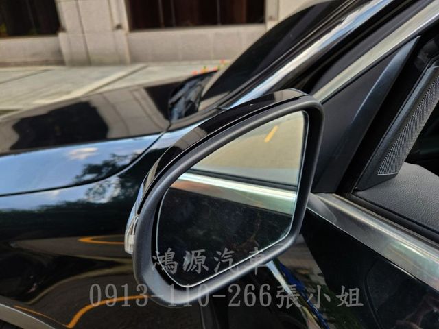 GLC300/ACC/盲點/摸門/衛星導航/倒車顯影/電動座椅/電尾門  第13張相片